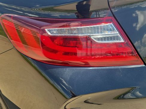 Used 2017 Honda Accord EX-L image 34