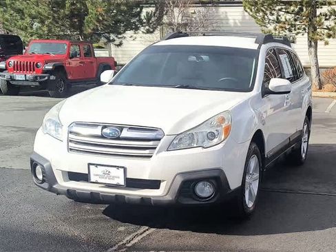 Used 2013 Subaru Outback 2.5i Premium image 4