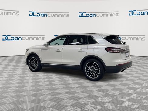 Used 2019 Lincoln Nautilus Reserve image 6