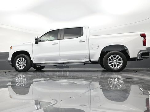 Used 2024 Chevrolet Silverado 1500 LT RWD image 18