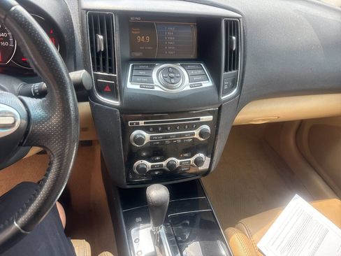 Used 2011 Nissan Maxima 3.5 SV w/ Monitor Pkg FWD image 13