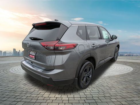 New 2026 Nissan Rogue SV w/ Cold Weather Package image 4