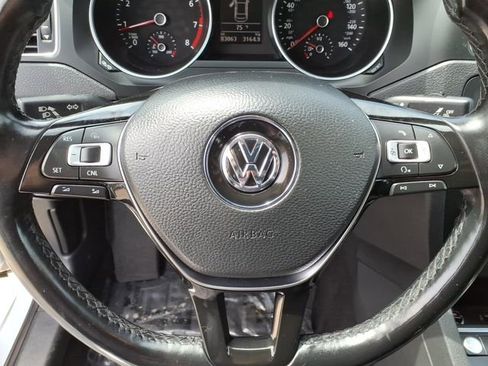 Used 2017 Volkswagen Jetta SE FWD image 24