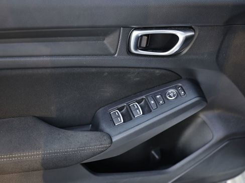 Used 2022 Honda Civic Sport image 9