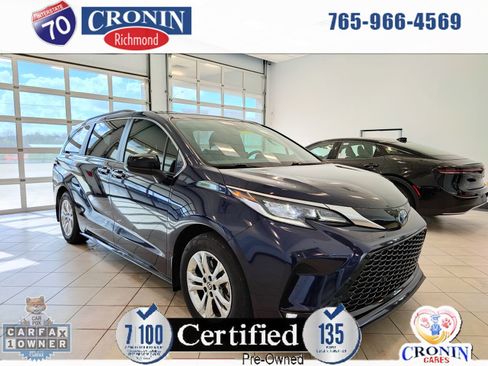 Used 2023 Toyota Sienna XSE w/ XSE Plus Package AWD/4WD image 1