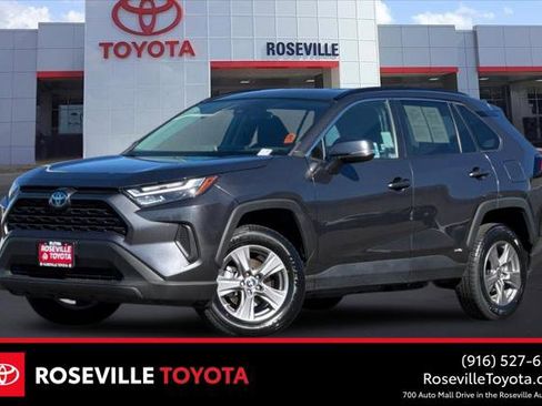 Certified 2023 Toyota RAV4 LE image 1