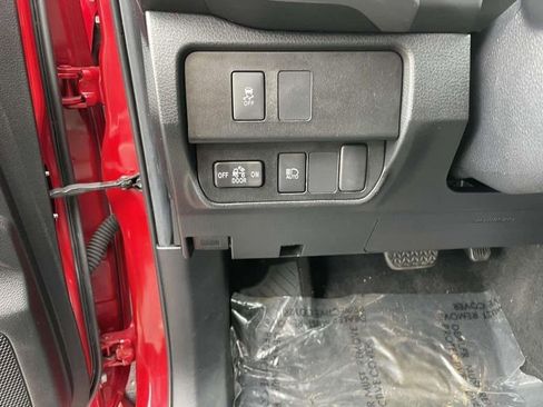 Used 2021 Toyota Tacoma SR5 image 27