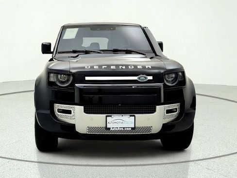 Used 2020 Land Rover Defender 110 SE AWD/4WD image 2
