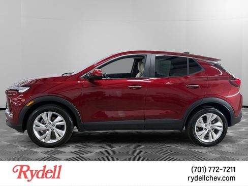 Used 2024 Buick Encore GX Preferred FWD image 2