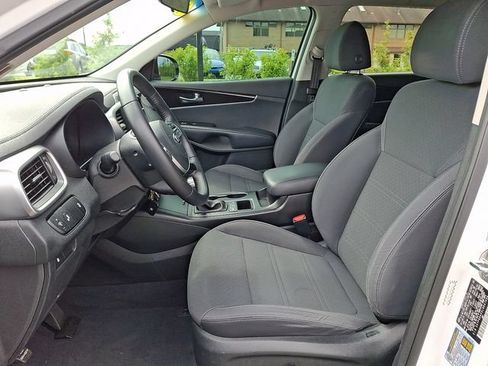 Used 2020 Kia Sorento LX w/ LX I4 Convenience Package AWD/4WD image 13