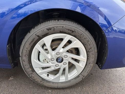 Used 2025 Subaru Impreza 2.0i image 3