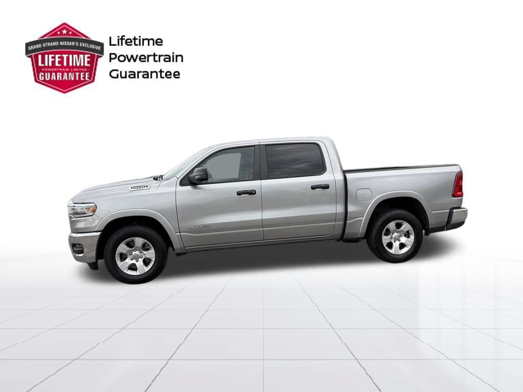 Used 2025 RAM 1500 Big Horn AWD/4WD image 2