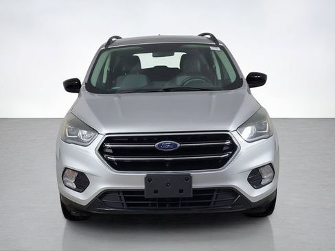 Used 2017 Ford Escape SE w/ Equipment Group 201A image 8