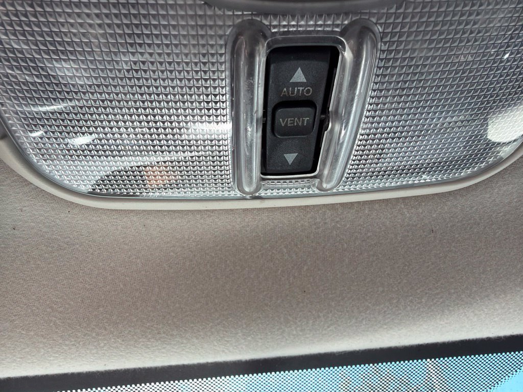 Used 2010 Chrysler PT Cruiser w/ Convenience Group FWD image 20