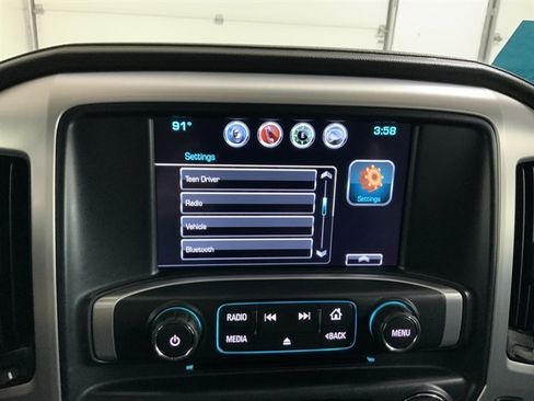 Used 2018 GMC Sierra 1500 SLT AWD/4WD image 35