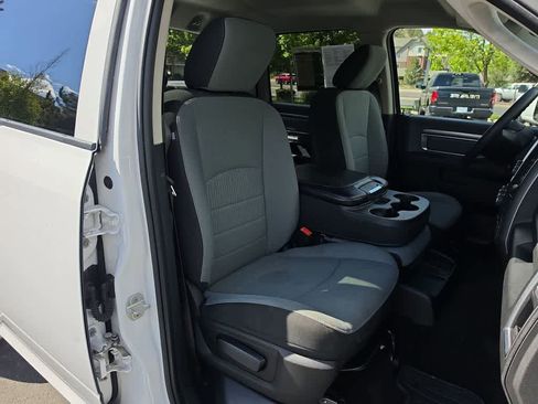 Used 2023 RAM 1500 Classic SLT AWD/4WD image 23