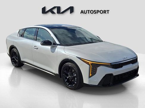 New 2025 Kia K4 GT-Line Turbo image 3