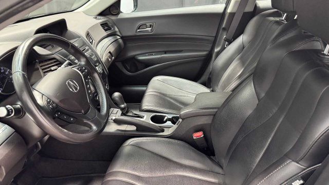 Used 2019 Acura ILX FWD image 13