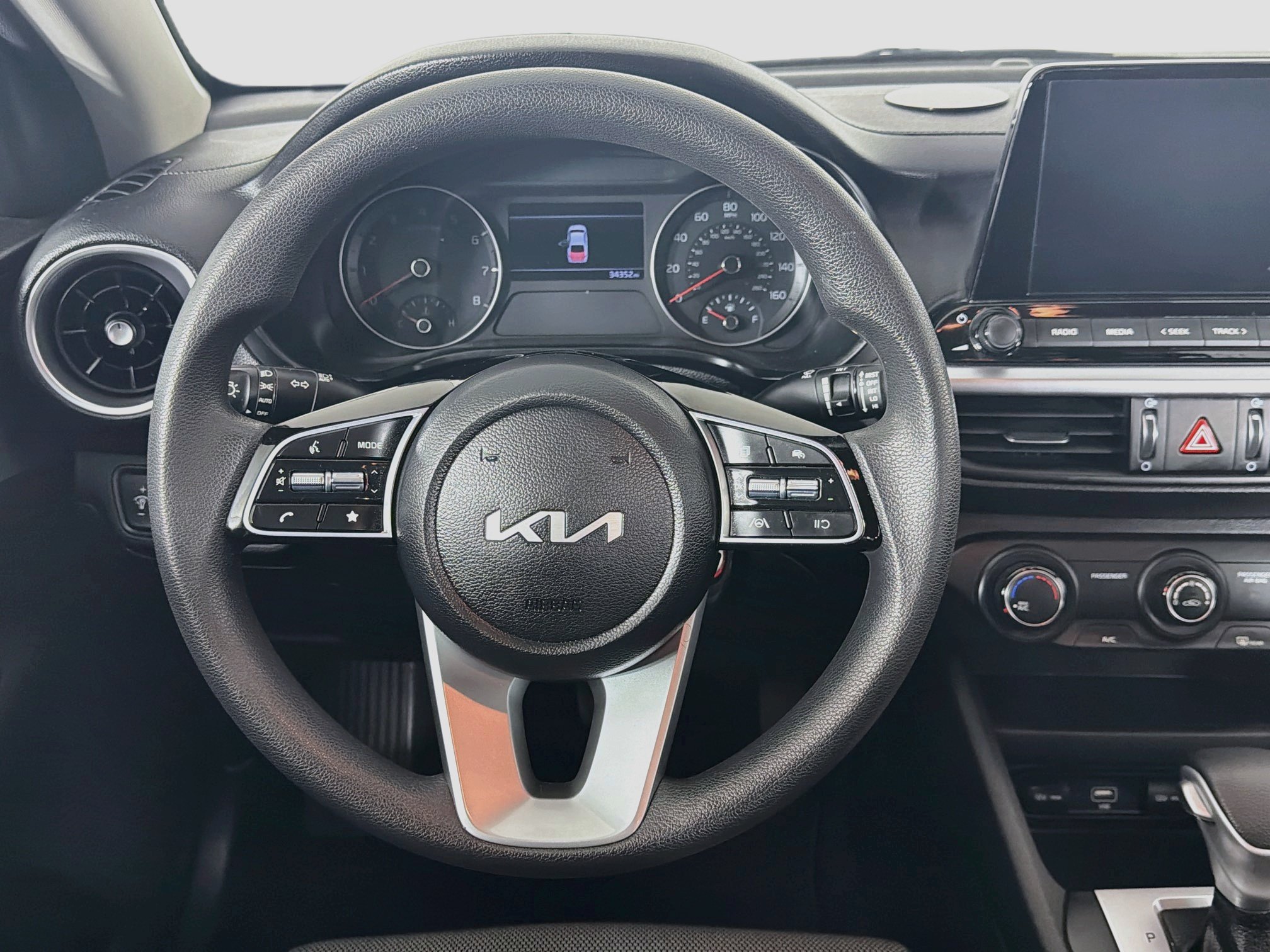 Used 2023 Kia Forte LXS FWD image 17