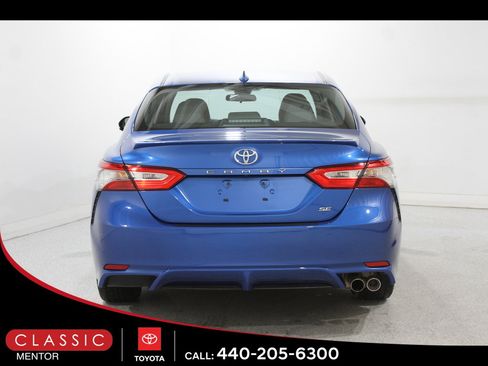 Used 2019 Toyota Camry L image 17