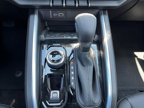 New 2025 Chevrolet Colorado Trail Boss w/ Midnight Edition image 32