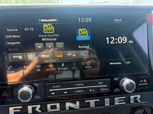 Used 2025 Nissan Frontier SV RWD image 19
