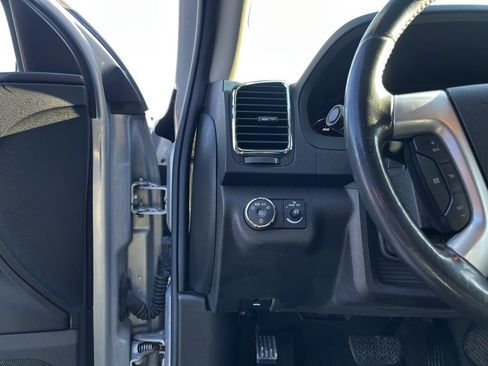 Used 2011 GMC Acadia SLT w/ Technology Package image 24