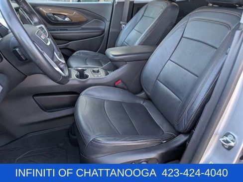Used 2019 GMC Terrain SLE w/ Driver Convenience Package FWD image 6