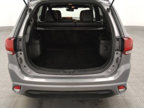 Used 2021 Mitsubishi Outlander LE image 29