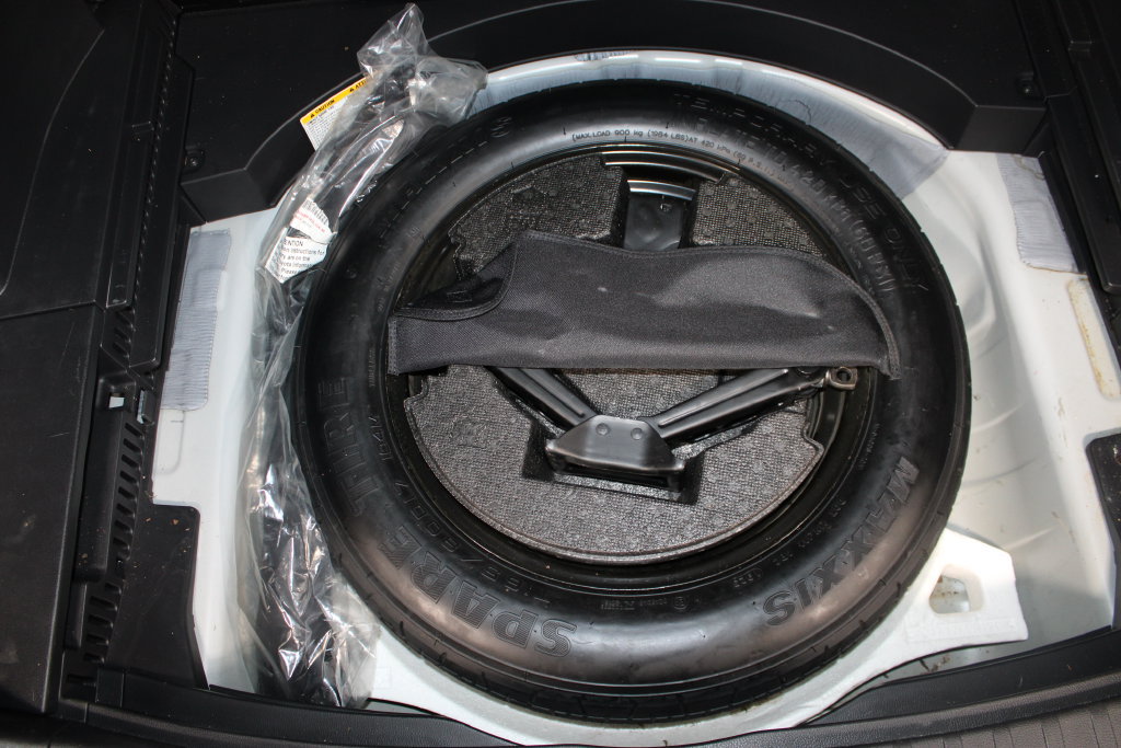 Used 2023 Toyota RAV4 XLE FWD image 30