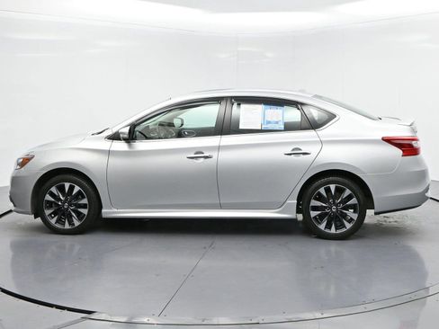 Used 2017 Nissan Sentra SR Turbo FWD image 4