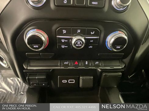 Used 2022 GMC Sierra 1500 Elevation w/ Preferred Package AWD/4WD image 34
