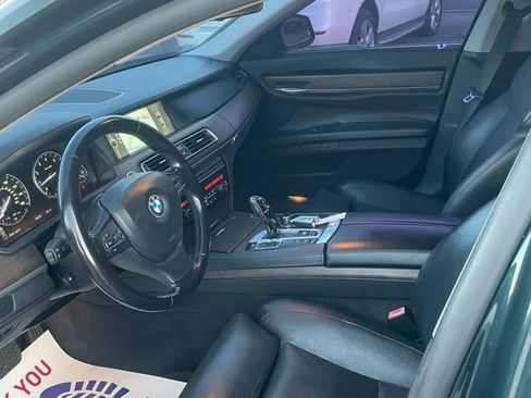 Used 2012 BMW 750i image 5