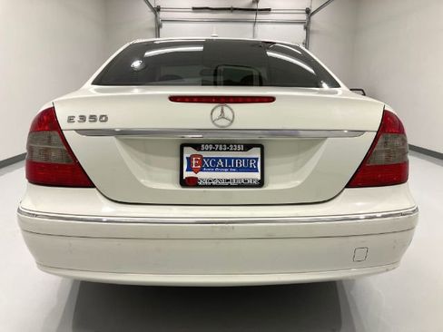 Used 2008 Mercedes-Benz E 350 Sedan image 24