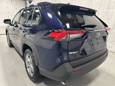 Used 2025 Toyota RAV4 XLE AWD/4WD image 5