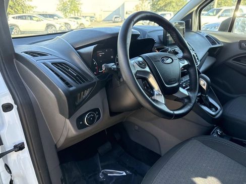 Used 2020 Ford Transit Connect XLT image 25