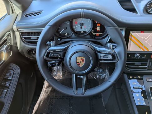 New 2026 Porsche Macan S image 16
