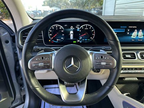 Used 2023 Mercedes-Benz GLS 450 4MATIC image 20