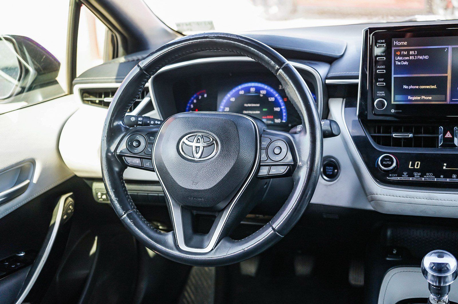 Used 2021 Toyota Corolla XSE w/ Carpet Mat Package (TMS) FWD image 16
