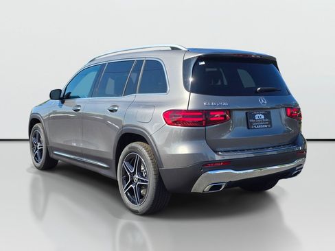 New 2026 Mercedes-Benz GLB 250 4MATIC image 3