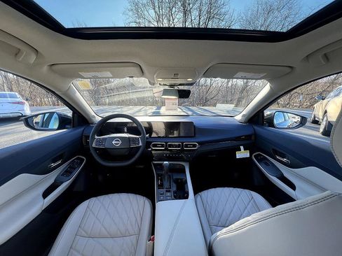 New 2026 Nissan Sentra SL image 10