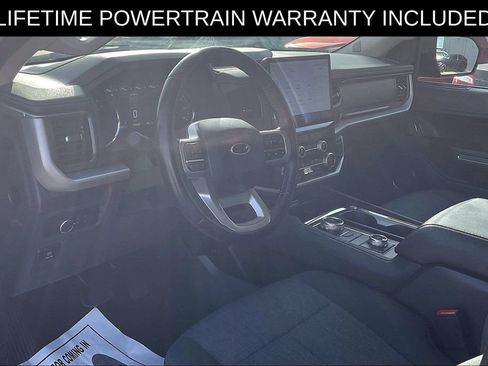 Used 2024 Ford Expedition XLT AWD/4WD image 12
