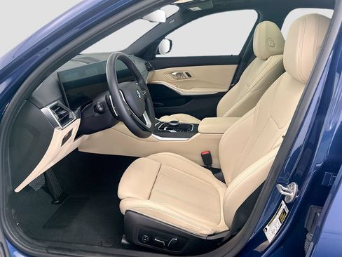 Used 2024 BMW 330i Sedan w/ Convenience Package RWD image 18