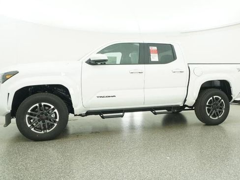 New 2026 Toyota Tacoma TRD Sport image 18
