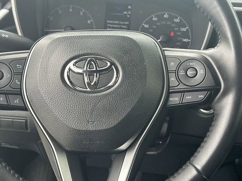 Certified 2025 Toyota Corolla SE FWD image 14