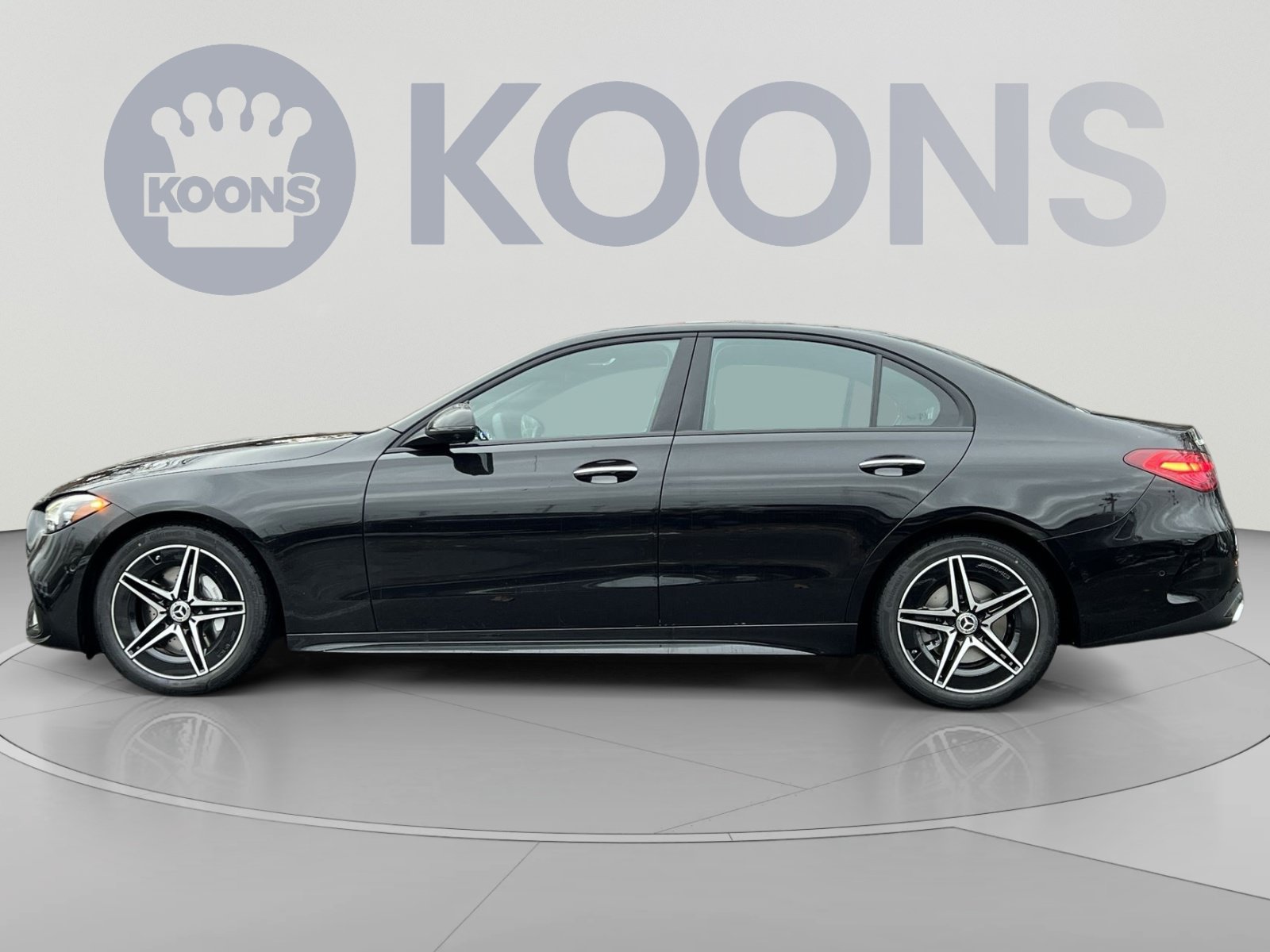 Used 2026 Mercedes-Benz C 300 4MATIC Sedan image 2