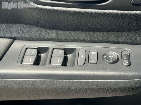 Used 2025 Honda CR-V Sport-L image 20