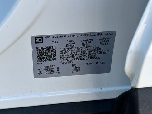 Used 2025 Chevrolet Equinox LT image 25