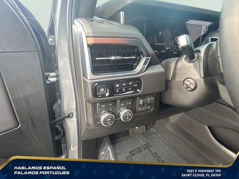 Certified 2026 GMC Yukon Denali w/ Denali Reserve Package AWD/4WD image 16