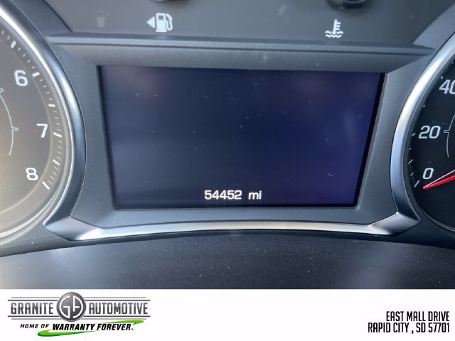 Used 2024 GMC Terrain SLE AWD/4WD image 18